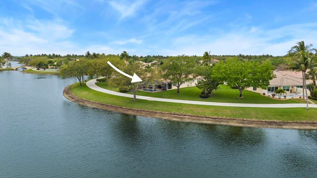 8233 Cozumel Lane, Wellington, FL 33414