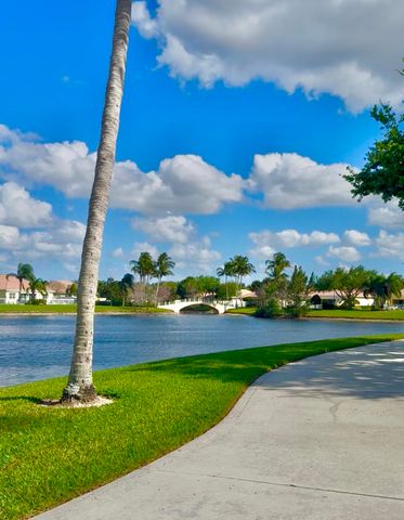 8233 Cozumel Lane, Wellington, FL 33414