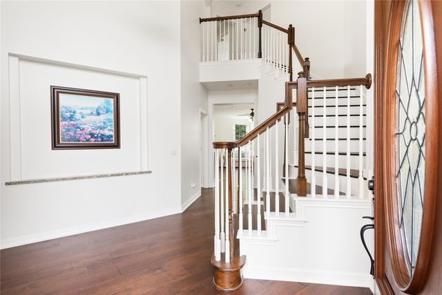 9527 Indigo Brush DR, Austin, TX 78726