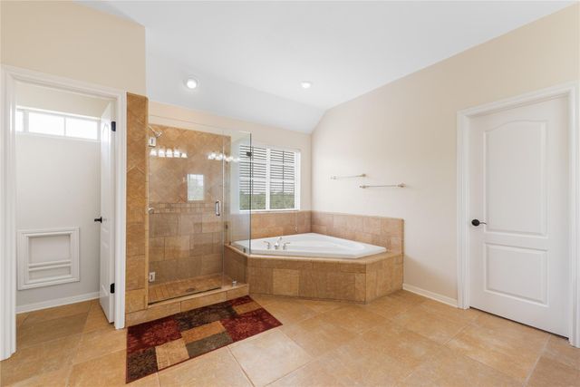 9527 Indigo Brush DR, Austin, TX 78726