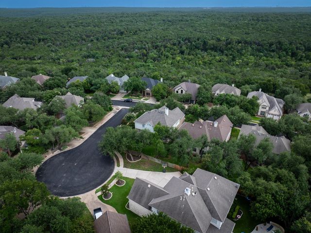9527 Indigo Brush DR, Austin, TX 78726