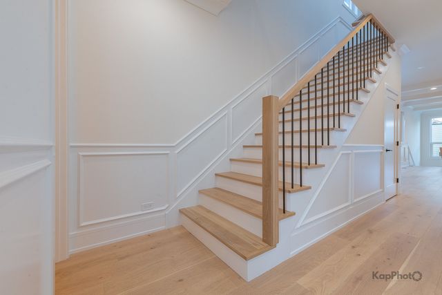 4017 N Albany Avenue, Chicago, IL 60618