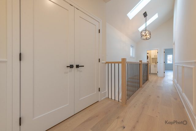 4017 N Albany Avenue, Chicago, IL 60618