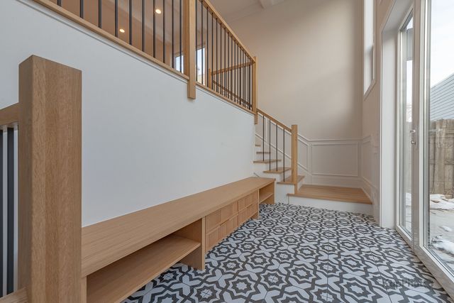 4017 N Albany Avenue, Chicago, IL 60618