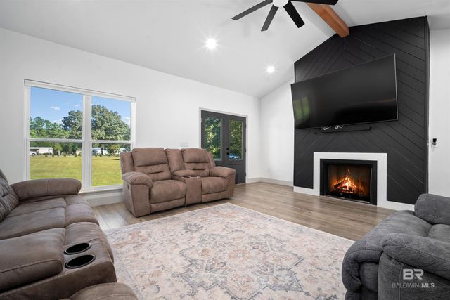 12414 Raymond Melton Road, Stapleton, AL 36578