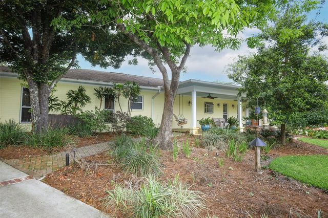 102 PINEVIEW CIRCLE, Altamonte Springs, FL 32714