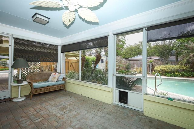 102 PINEVIEW CIRCLE, Altamonte Springs, FL 32714