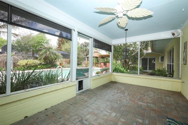 102 PINEVIEW CIRCLE, Altamonte Springs, FL 32714