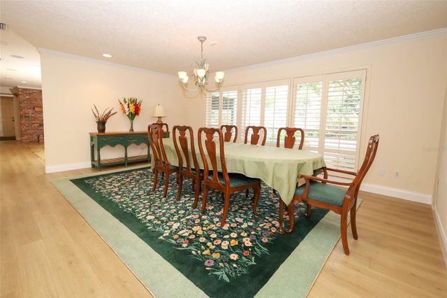 102 PINEVIEW CIRCLE, Altamonte Springs, FL 32714