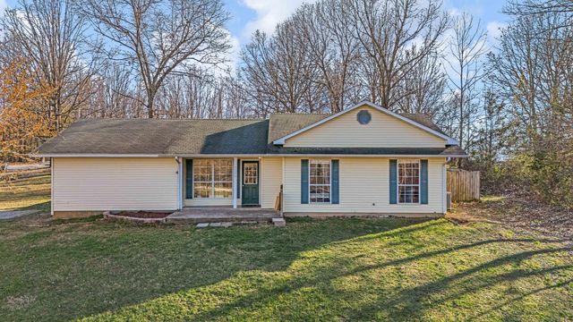 7299 Private Rd 1830, West Plains, MO 65775