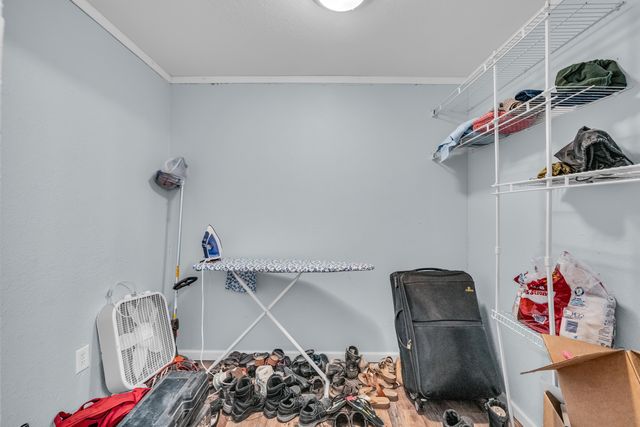 7299 Private Rd 1830, West Plains, MO 65775