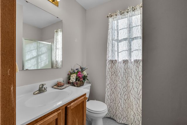 7299 Private Rd 1830, West Plains, MO 65775