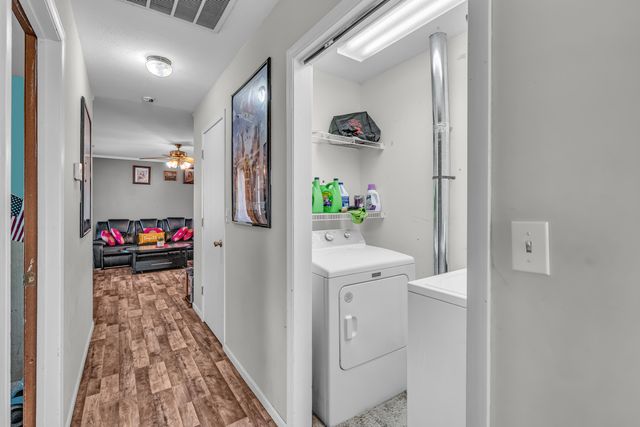 7299 Private Rd 1830, West Plains, MO 65775