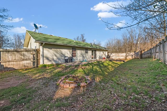 7299 Private Rd 1830, West Plains, MO 65775