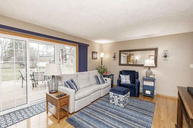 1731 Elm Street N, Fargo, ND 58102