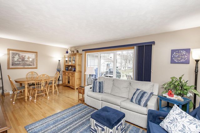 1731 Elm Street N, Fargo, ND 58102