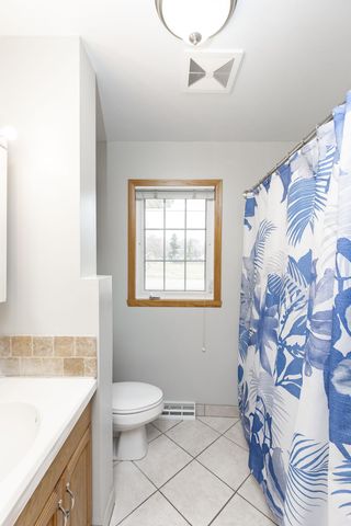 1731 Elm Street N, Fargo, ND 58102