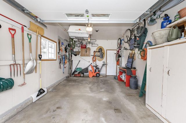 1731 Elm Street N, Fargo, ND 58102