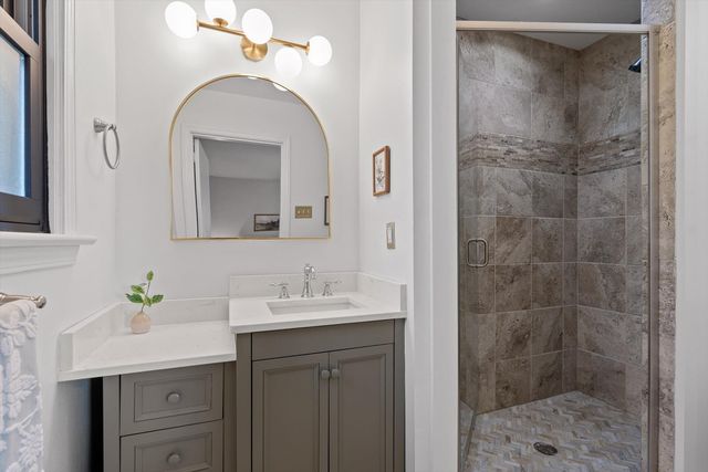 833 Belvoir Hills Drive, Chattanooga, TN 37412