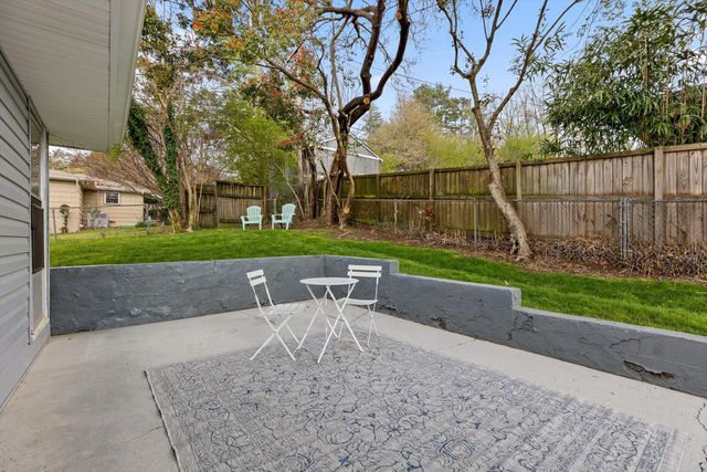 833 Belvoir Hills Drive, Chattanooga, TN 37412