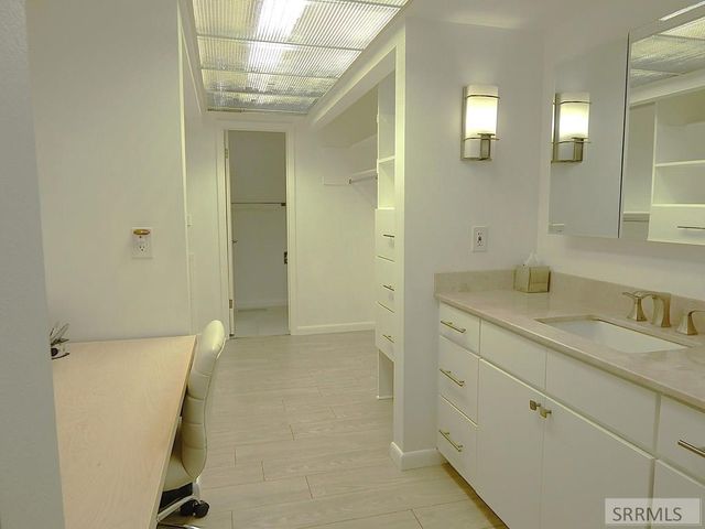 1429 Three Fountains Drive, Idaho Falls, ID 83404