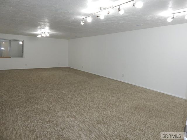 1429 Three Fountains Drive, Idaho Falls, ID 83404