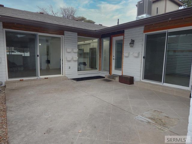 1429 Three Fountains Drive, Idaho Falls, ID 83404