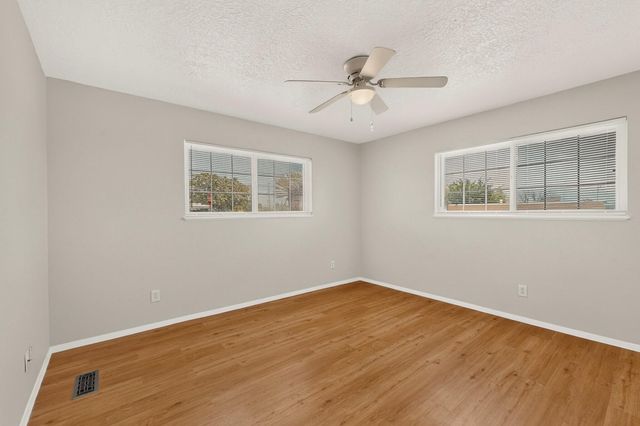1200 Cielo Vista Del Sur, Corrales, NM 87048
