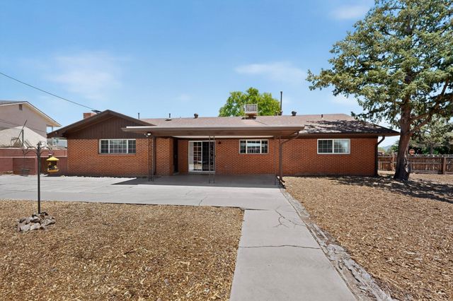 1200 Cielo Vista Del Sur, Corrales, NM 87048