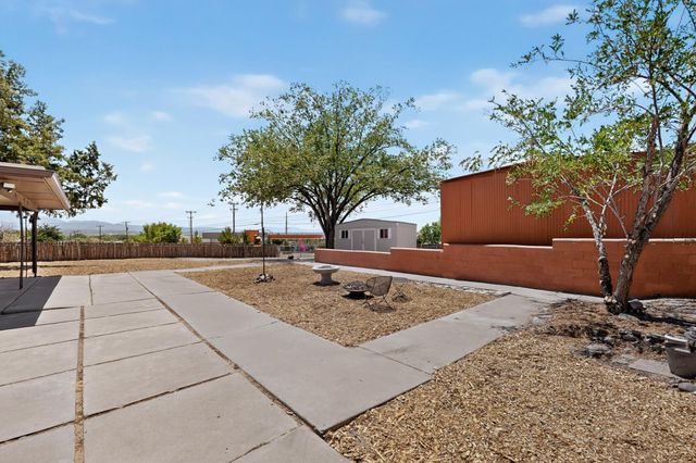 1200 Cielo Vista Del Sur, Corrales, NM 87048