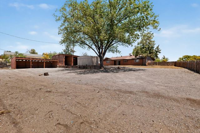 1200 Cielo Vista Del Sur, Corrales, NM 87048