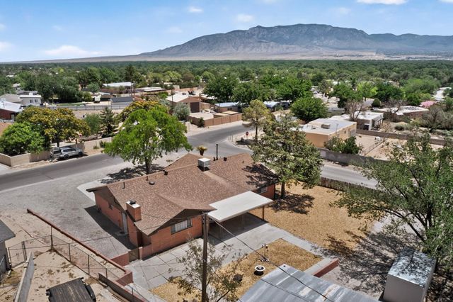 1200 Cielo Vista Del Sur, Corrales, NM 87048