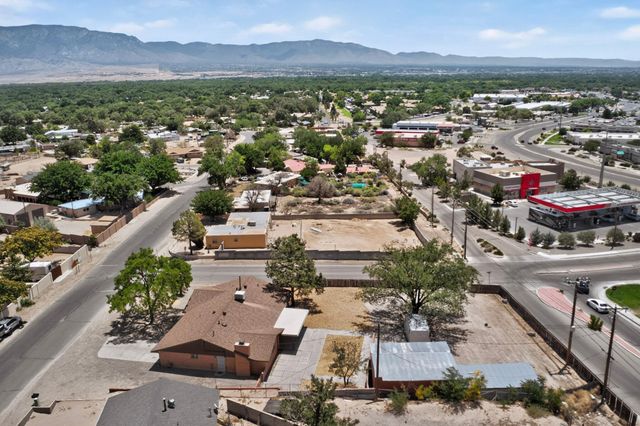 1200 Cielo Vista Del Sur, Corrales, NM 87048