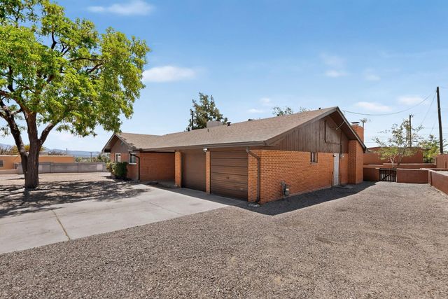 1200 Cielo Vista Del Sur, Corrales, NM 87048