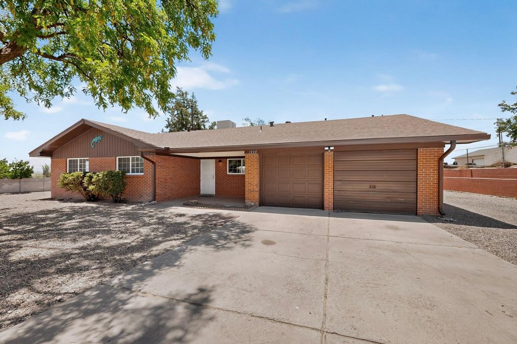 1200 Cielo Vista Del Sur, Corrales, NM 87048