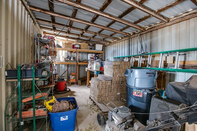 200 Sharp Avenue, Ballinger, TX 76821