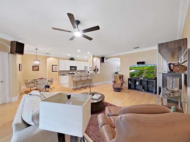 8609 ALEXANDRA ARBOR LANE, Temple Terrace, FL 33637