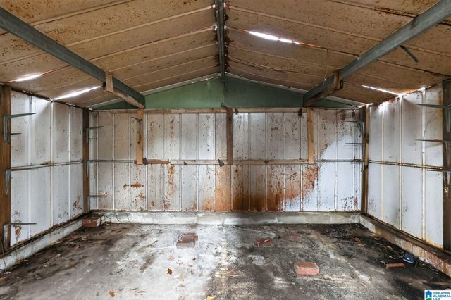 629 BARCLAY LANE, Birmingham, AL 35206