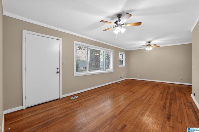 629 BARCLAY LANE, Birmingham, AL 35206