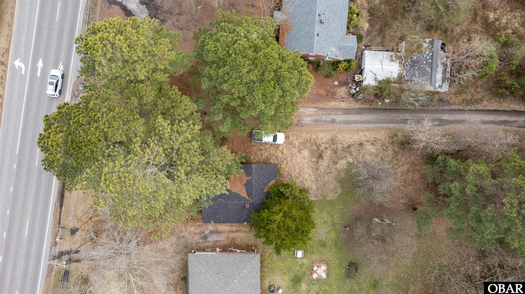 Image 14 of property listing at 1999 N Road Street, Elizabeth City, NC 27909