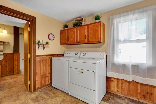 228 ALLEN AVENUE, Oshkosh, WI 54901