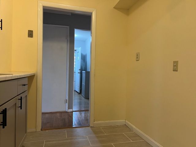 75 Sladen Street, Dracut, MA 01826