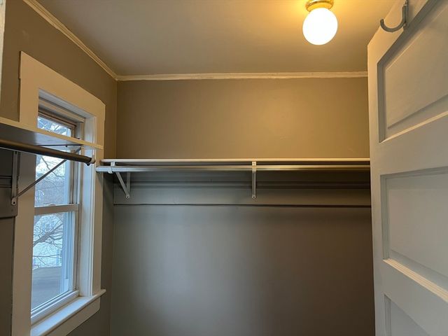 75 Sladen Street, Dracut, MA 01826