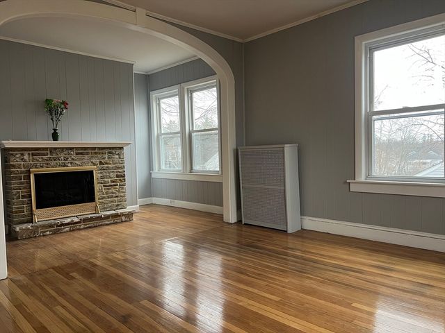 75 Sladen Street, Dracut, MA 01826