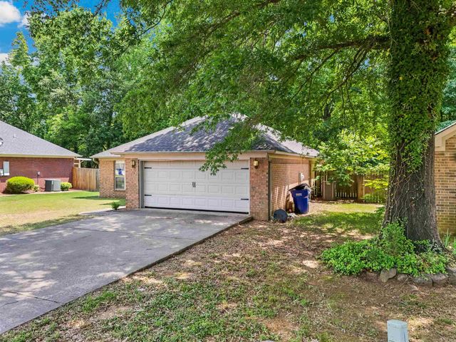 13 Thomas Circle, Greenbrier, AR 72058
