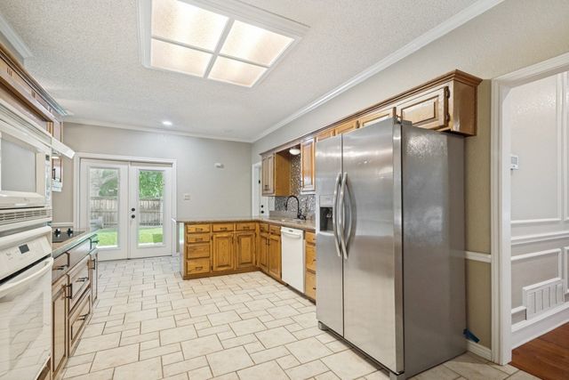 2429 E Windsor Drive, Denton, TX 76209