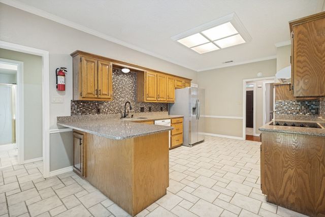 2429 E Windsor Drive, Denton, TX 76209