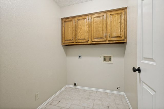2429 E Windsor Drive, Denton, TX 76209