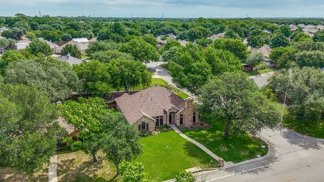 2429 E Windsor Drive, Denton, TX 76209