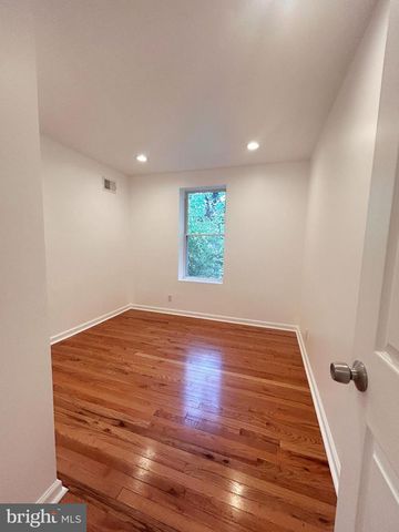 2233 BONAFFON ST, Philadelphia, PA 19142